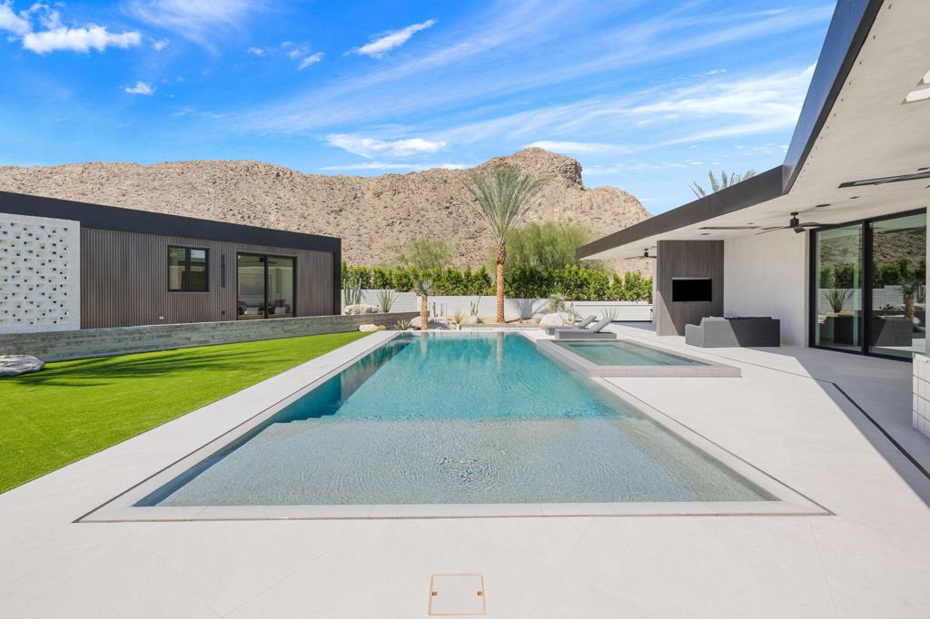 main property photo 73