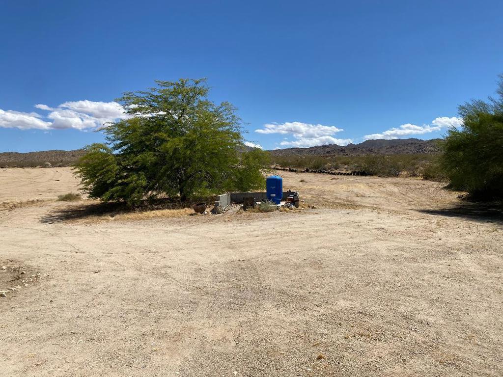 main property photo 17