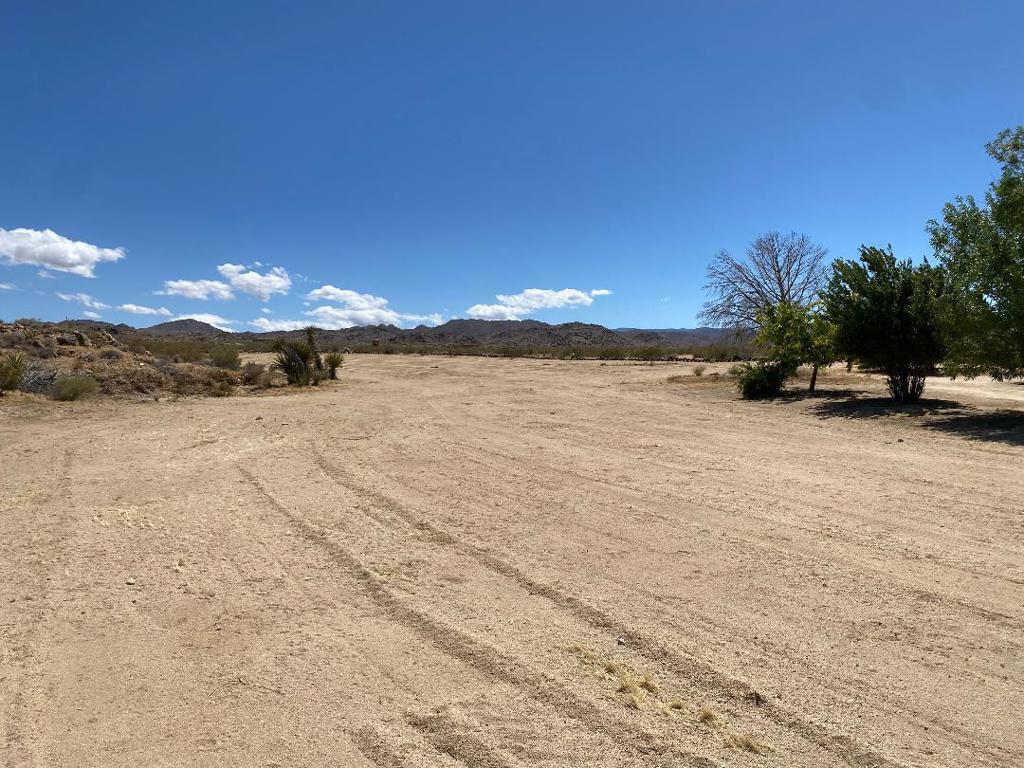 main property photo 19