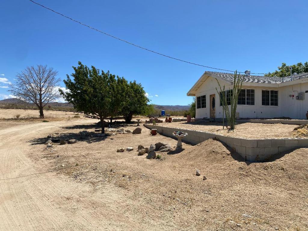 main property photo 4