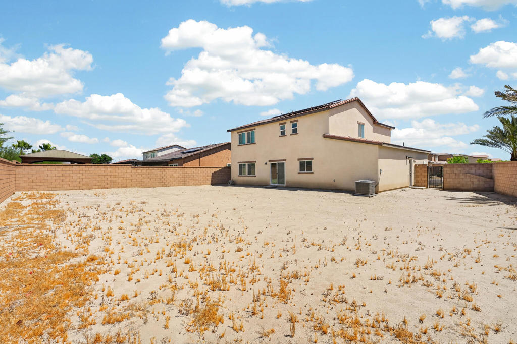 main property photo 41