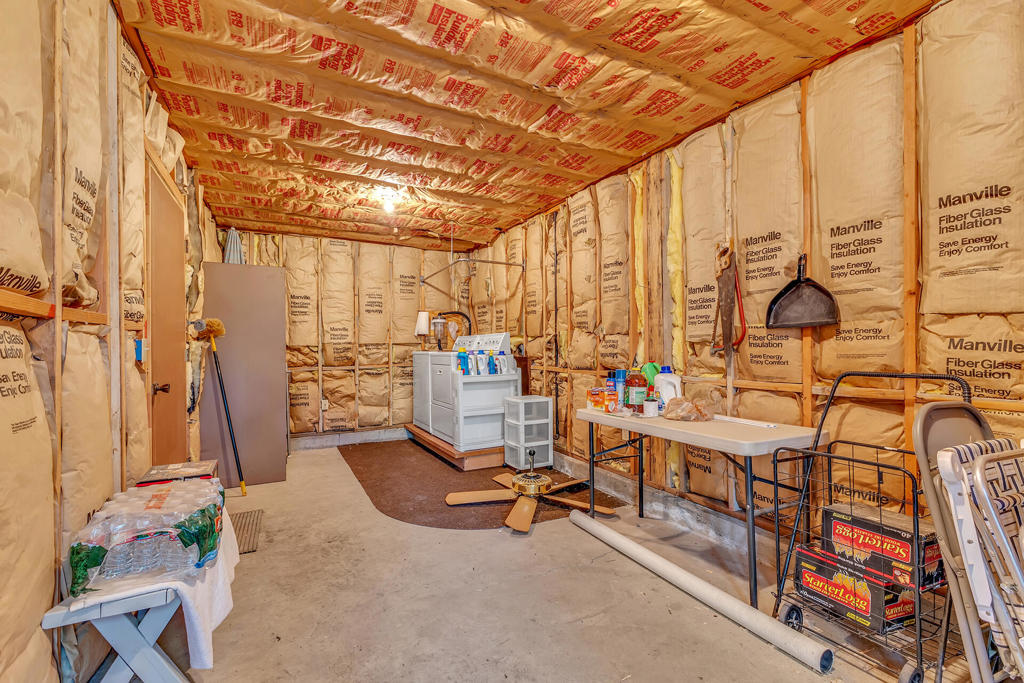 main property photo 59