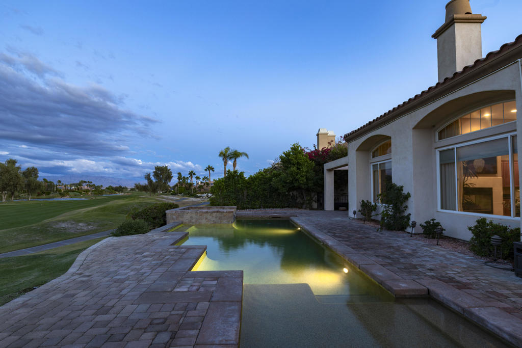 main property photo 31