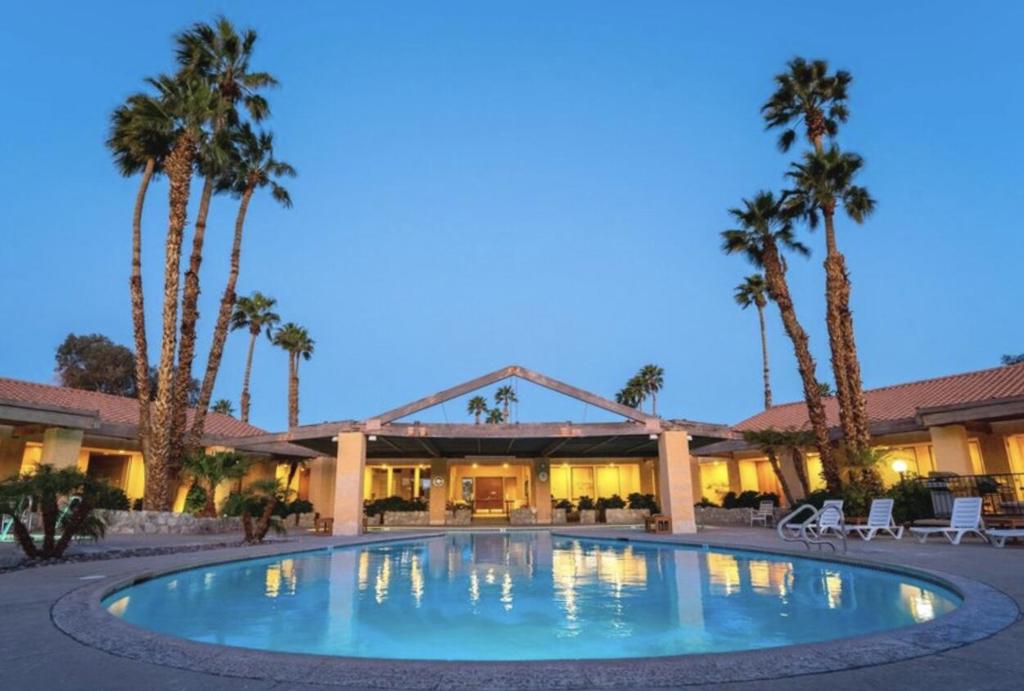 main property photo 41