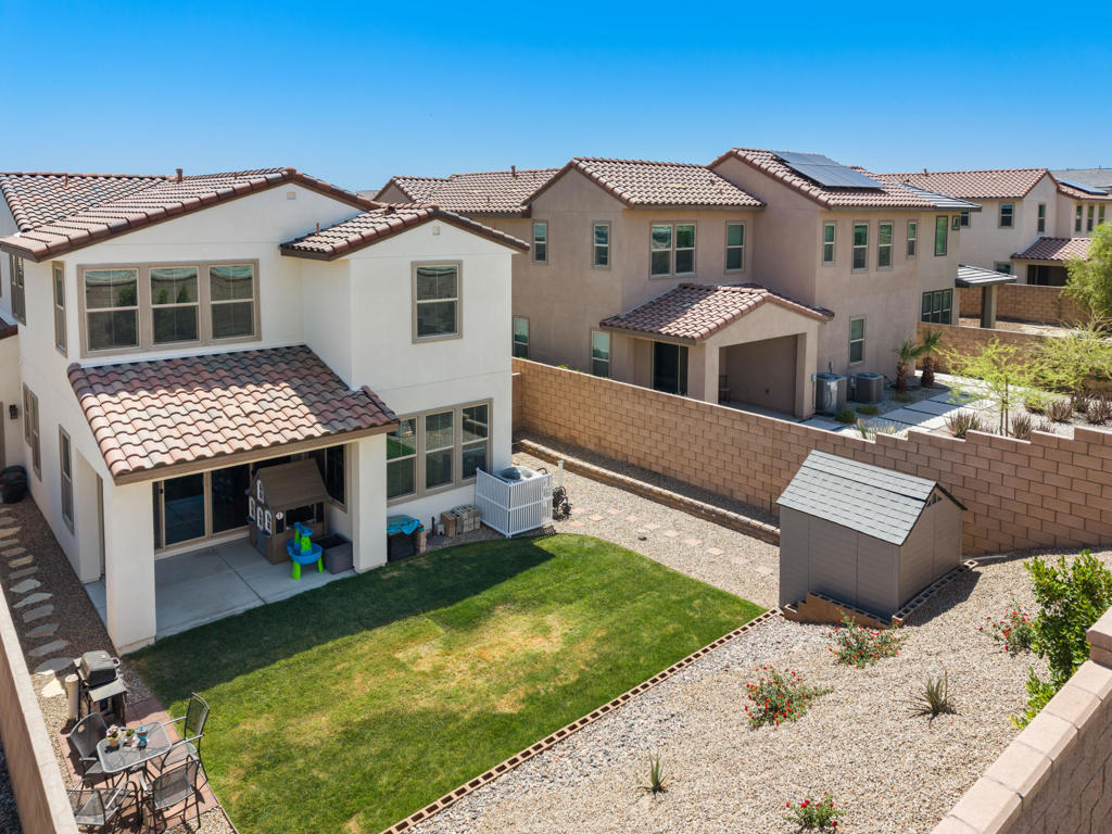 main property photo 7
