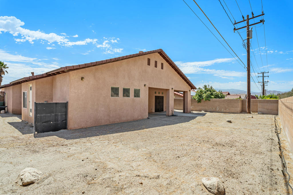 main property photo 25