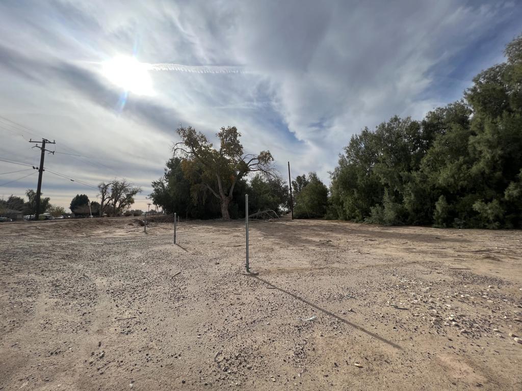 main property photo 18