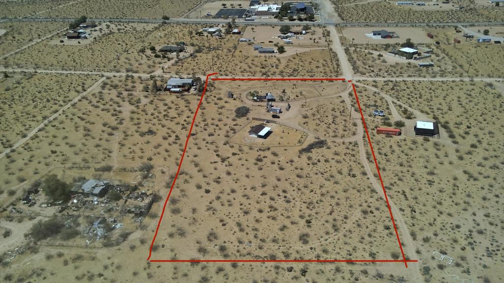 main property photo 30