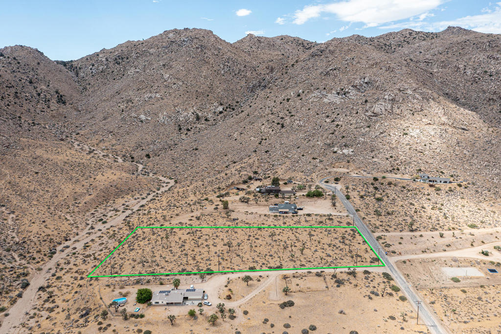 main property photo 14