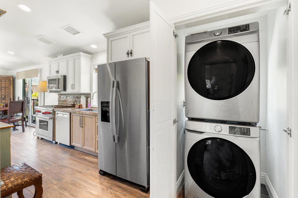main property photo 74