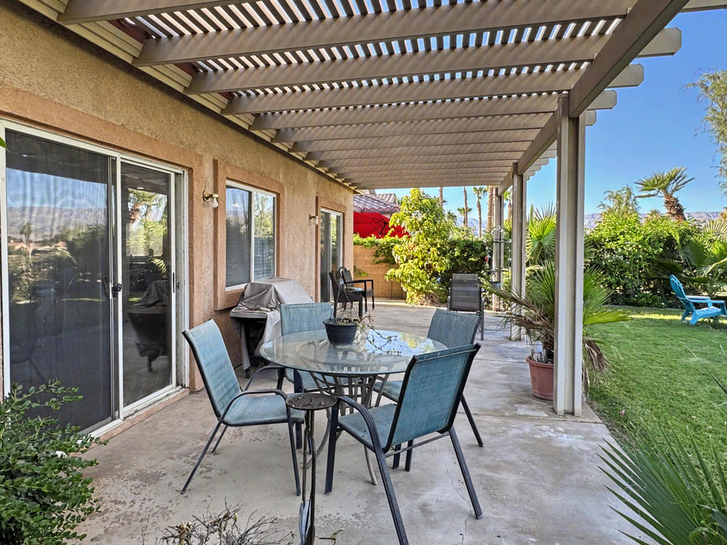 main property photo 21