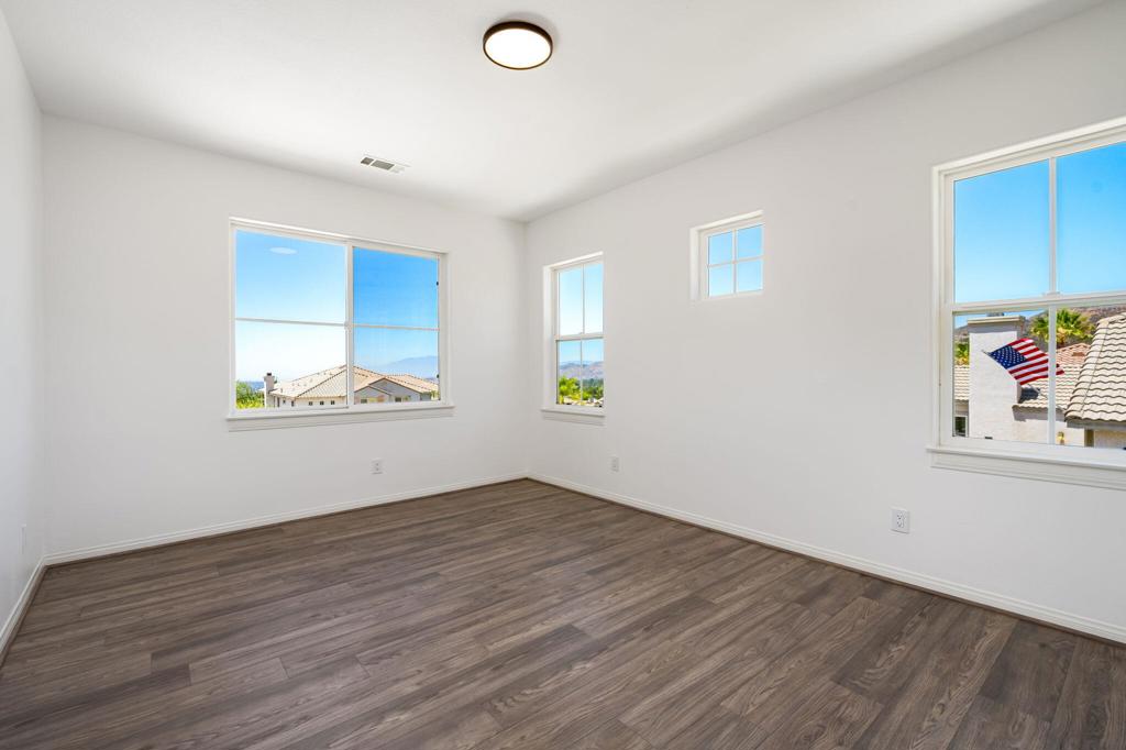 main property photo 66