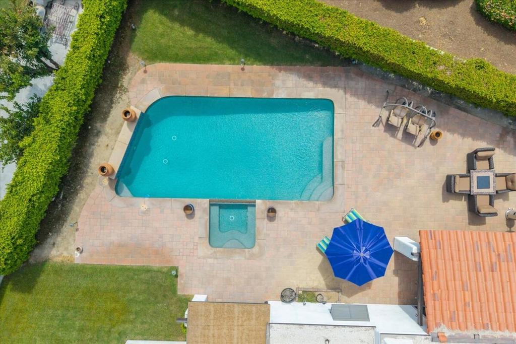 main property photo 54