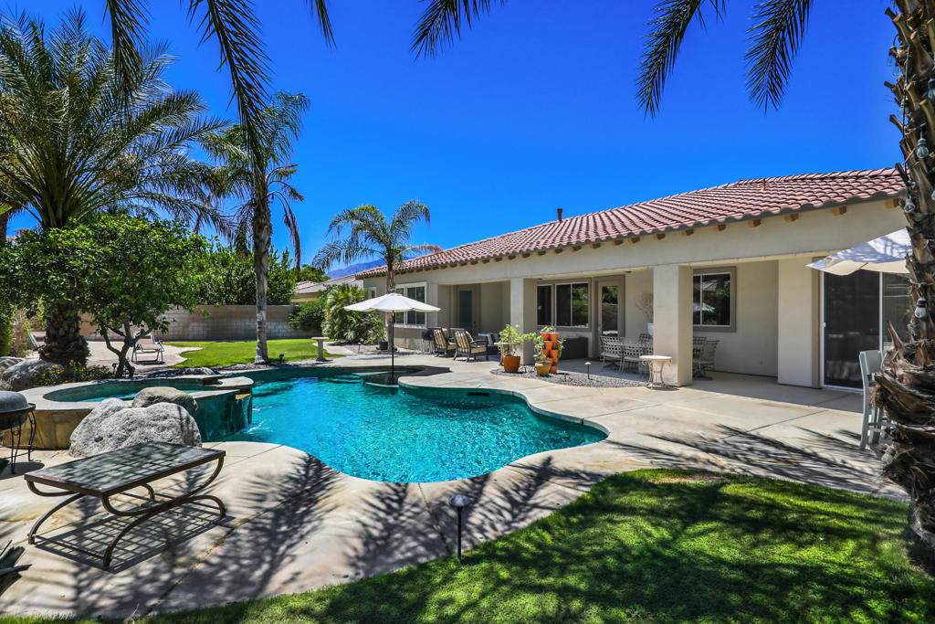 main property photo 4