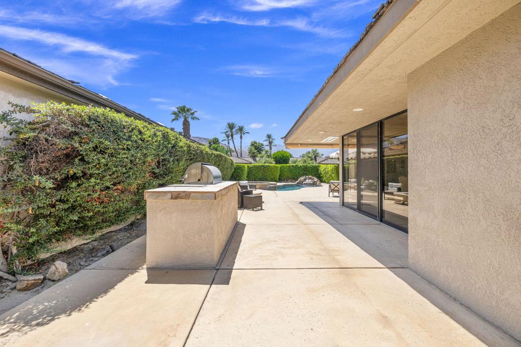 main property photo 67