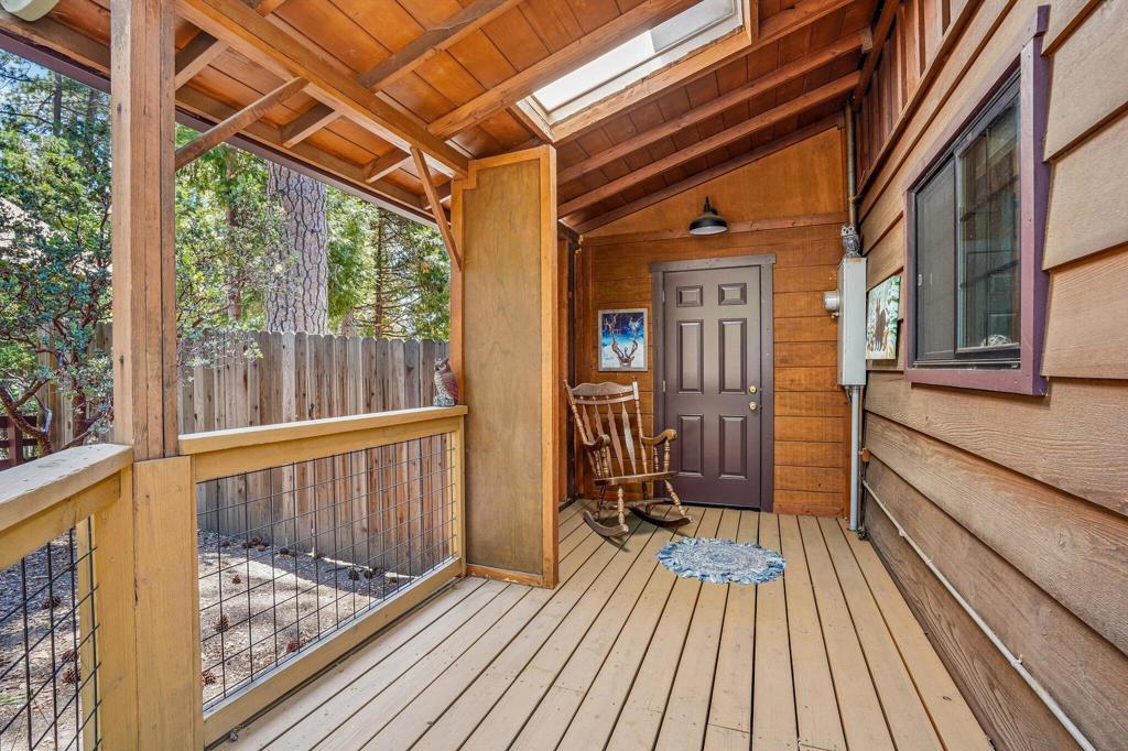 main property photo 23