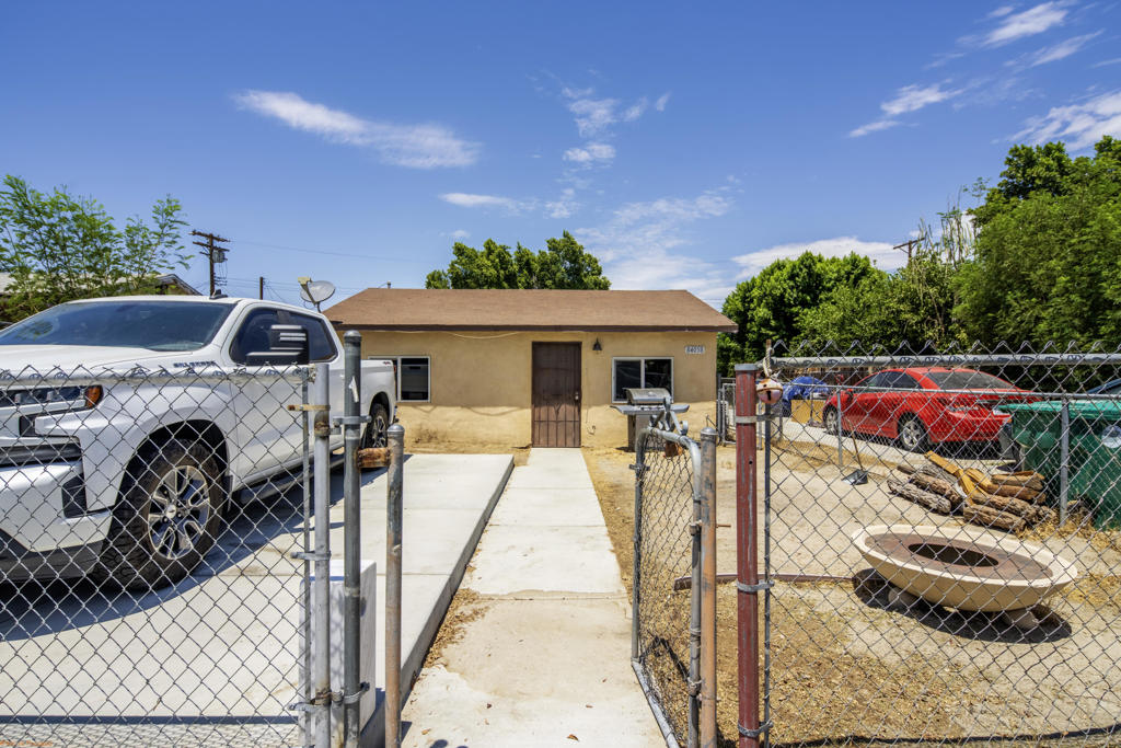 main property photo 1