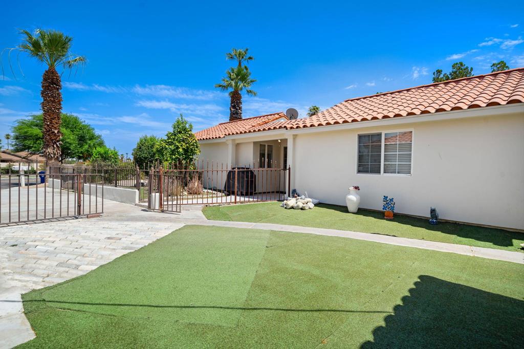 main property photo 50