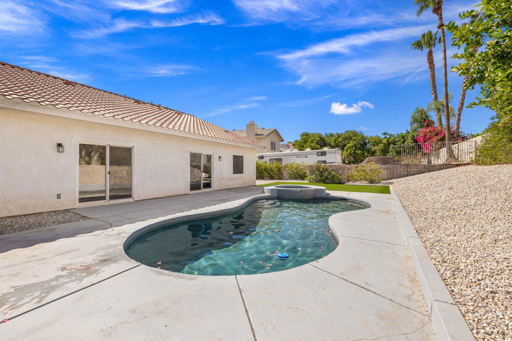 main property photo 38