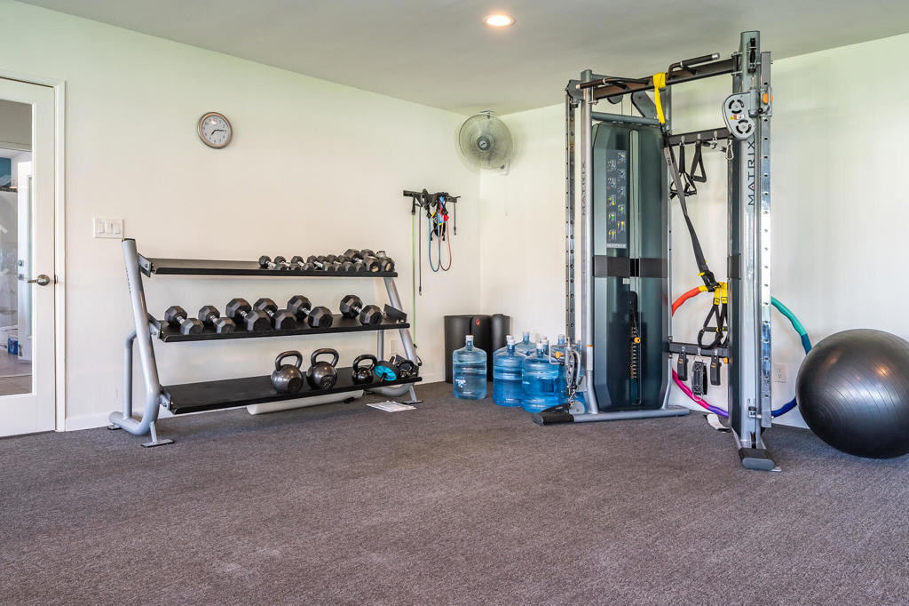main property photo 59