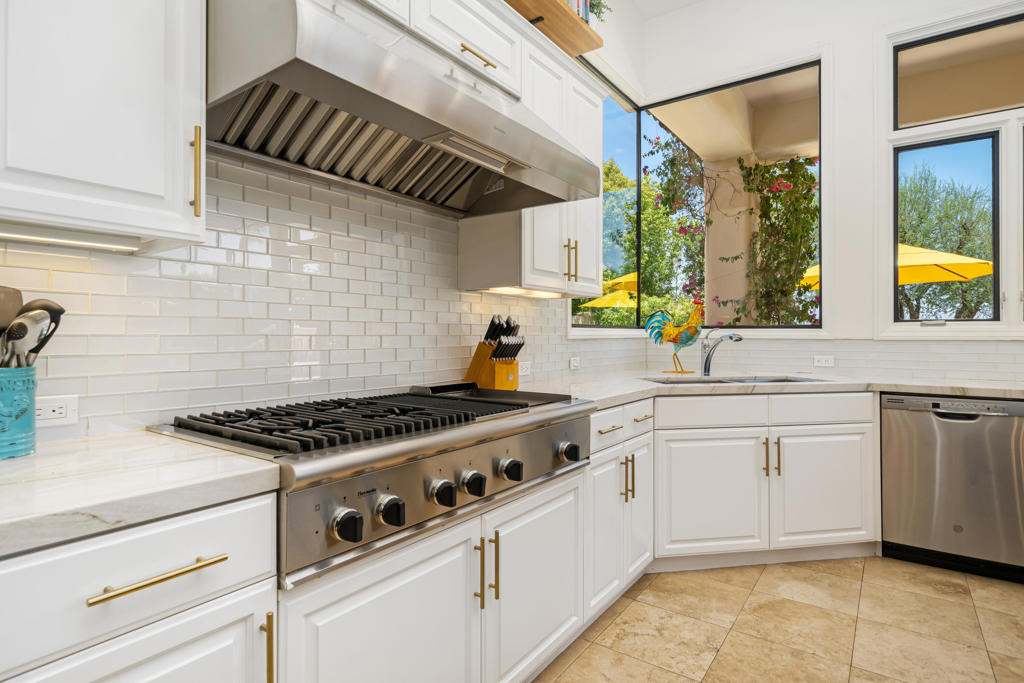 main property photo 67
