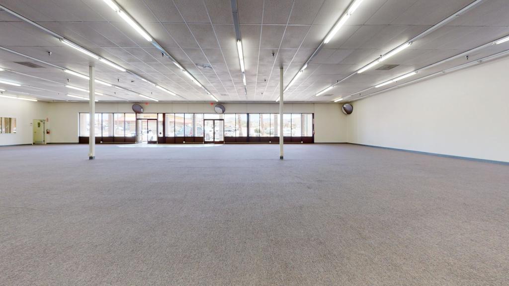 main property photo 11