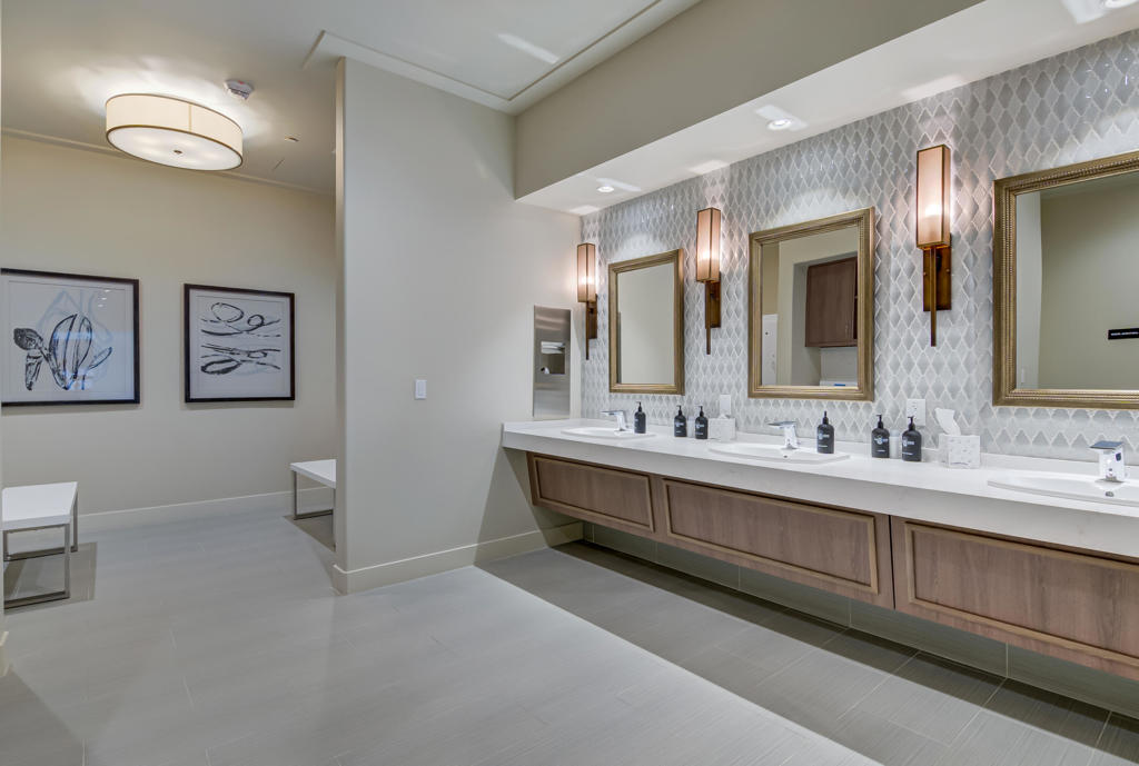 main property photo 74