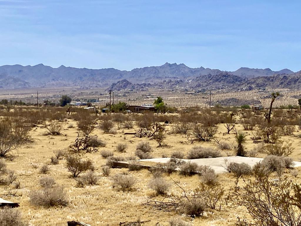 main property photo 30
