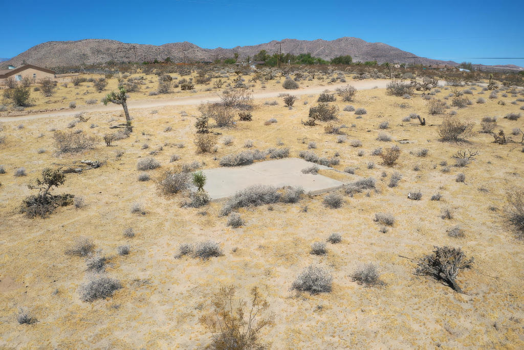 main property photo 67