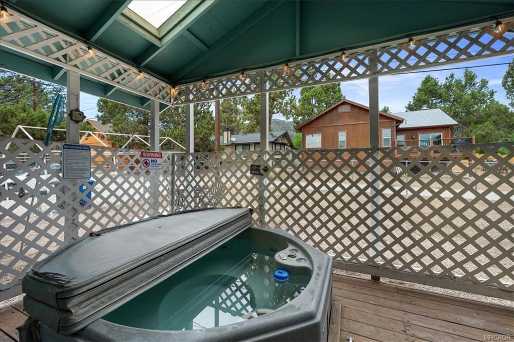 main property photo 22