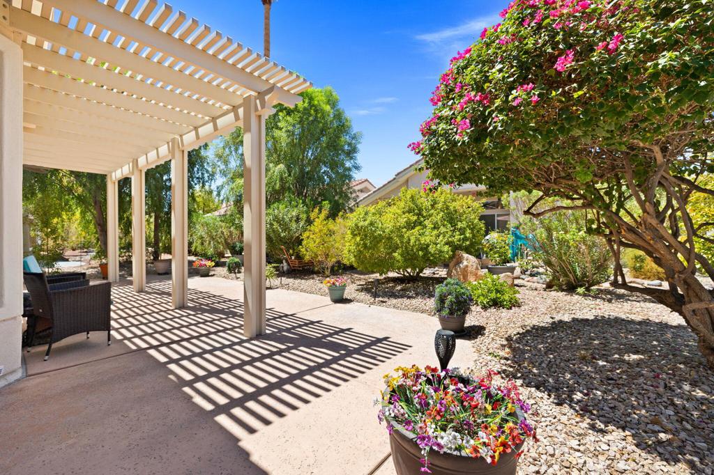 main property photo 24