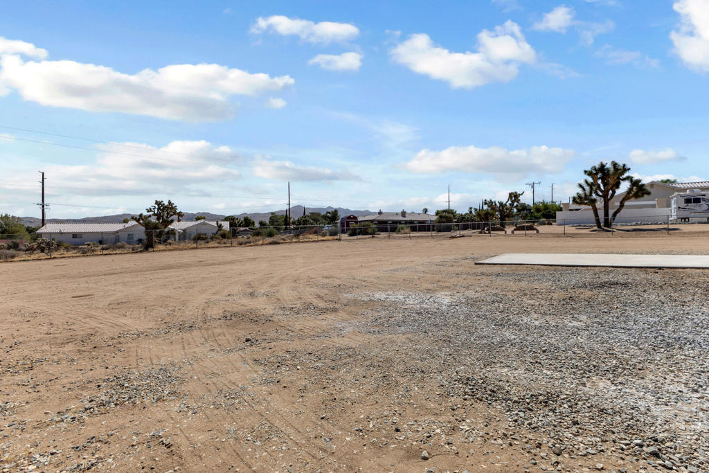 main property photo 66