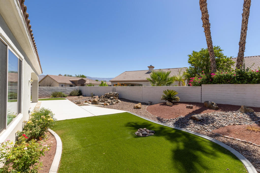 main property photo 41