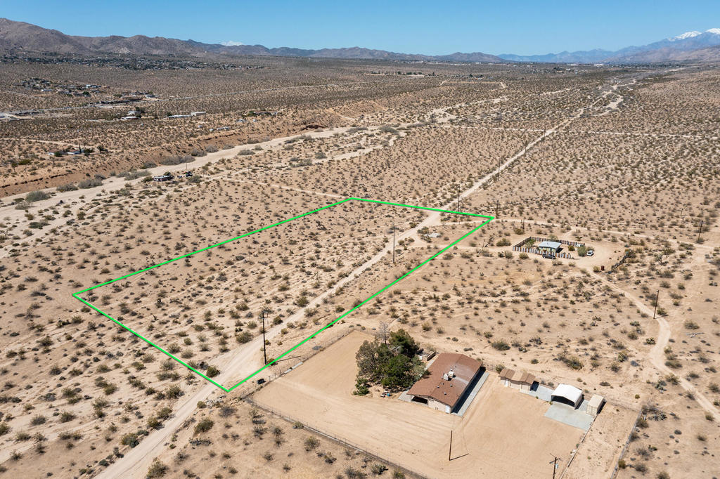 main property photo 10
