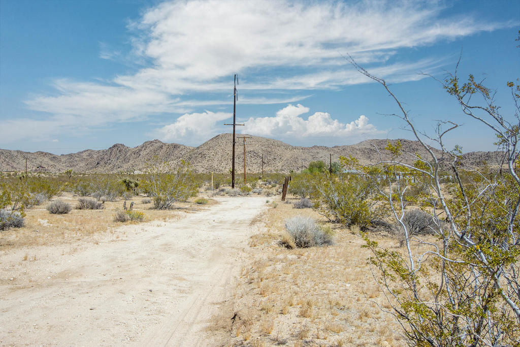 main property photo 18