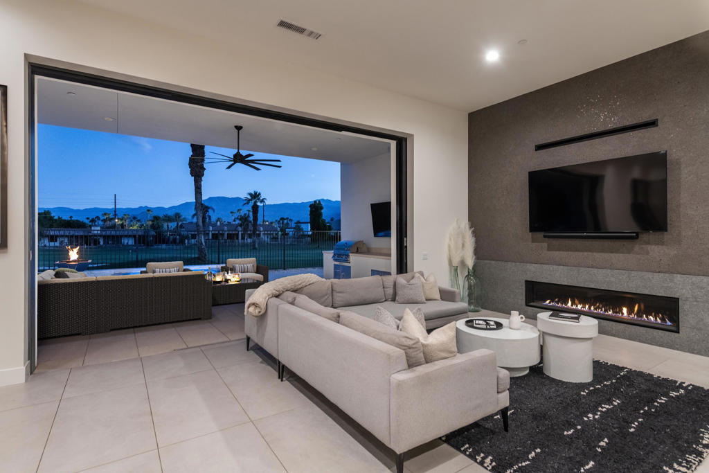 main property photo 60