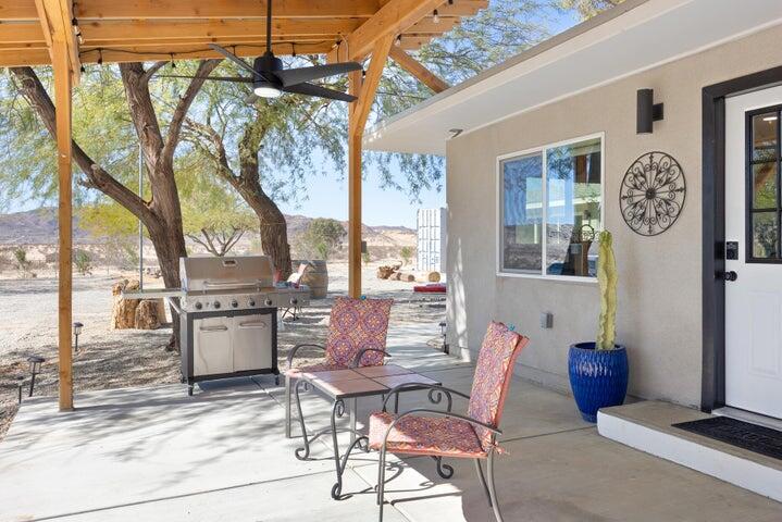 main property photo 40