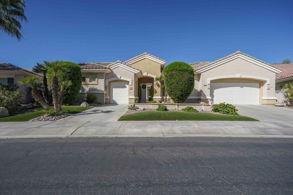 main property photo 0