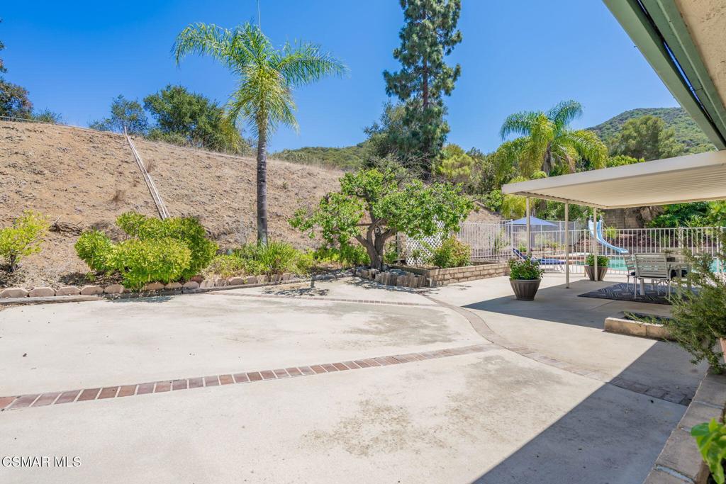 main property photo 54