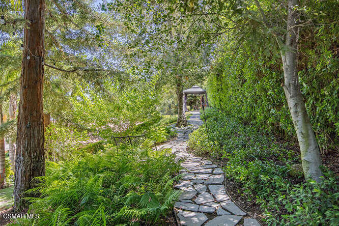 main property photo 62