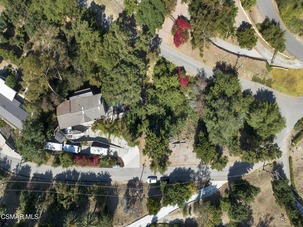 main property photo 70