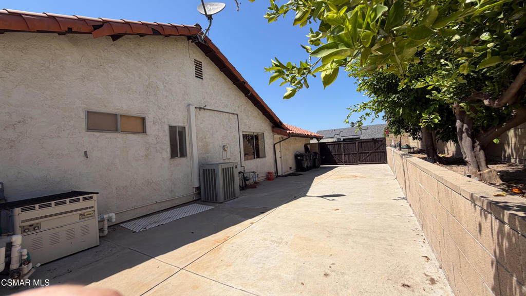 main property photo 73