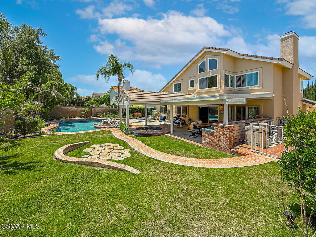main property photo 40