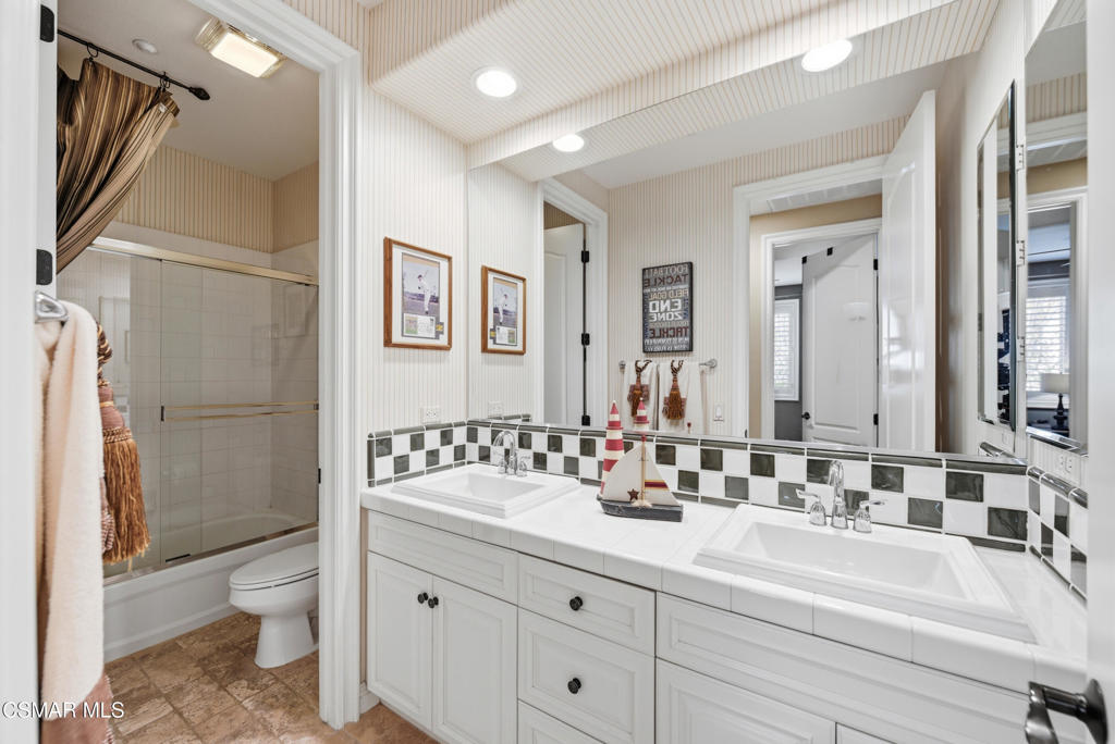 main property photo 88
