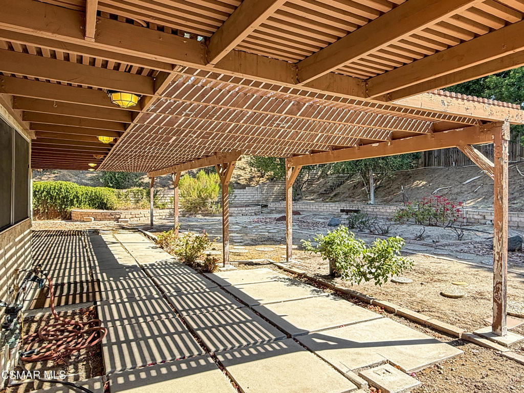 main property photo 15