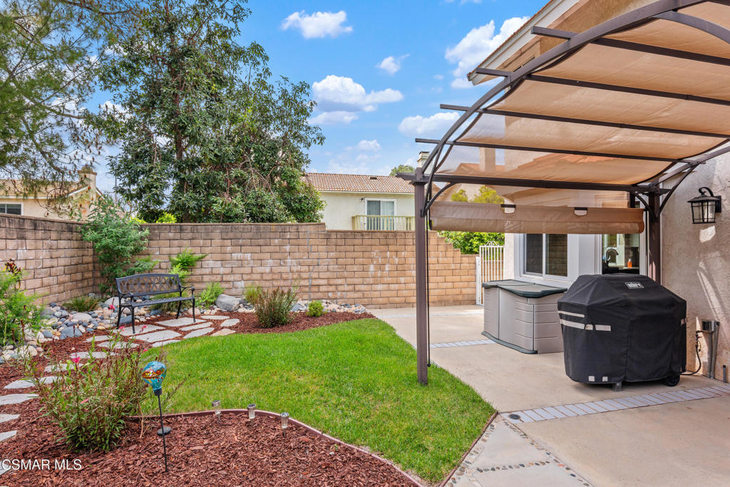 main property photo 30