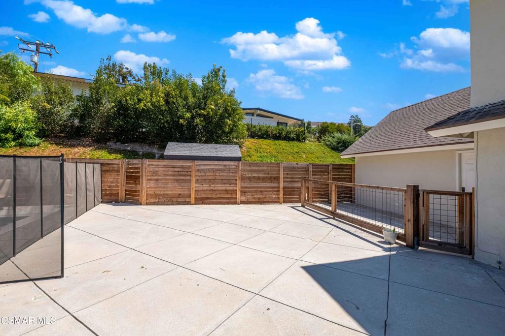 main property photo 50