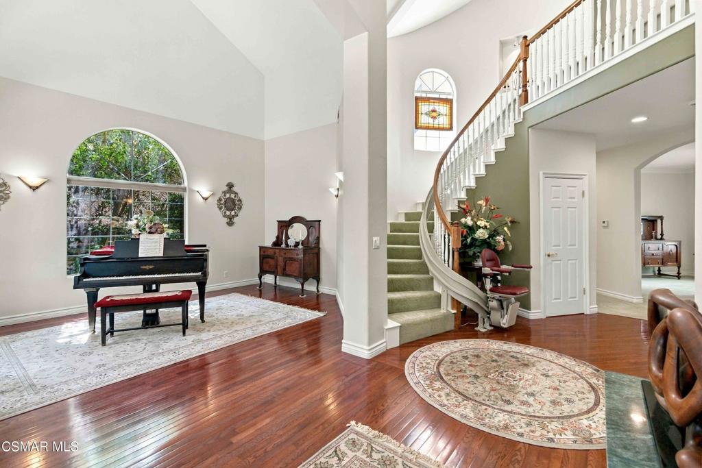 main property photo 7