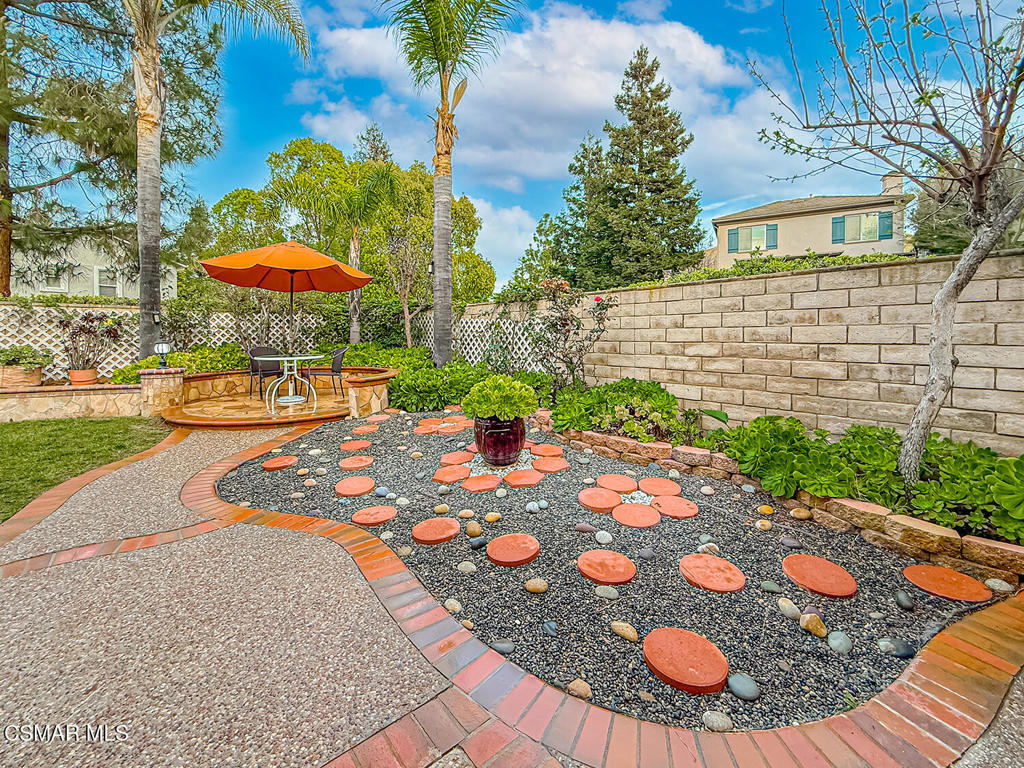 main property photo 80