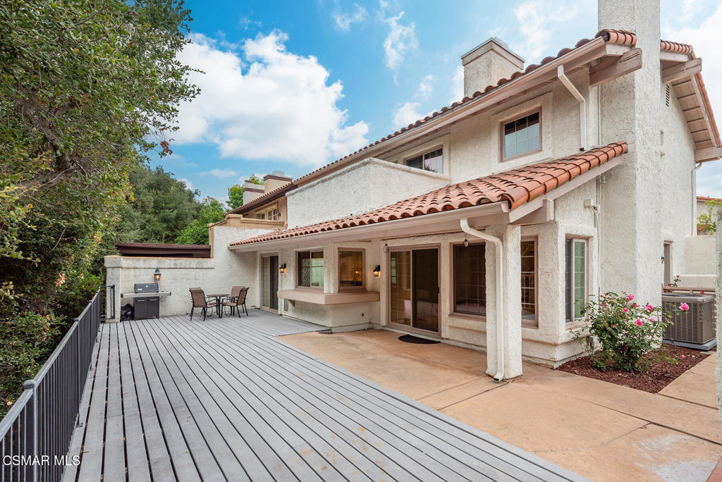 main property photo 33